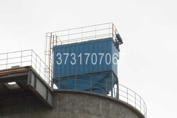 甘肅蘭州水泥廠定購(gòu)的石灰窯布袋除塵器已交付使用 甘肅蘭州水泥廠定購(gòu)的石灰窯布袋除塵器已交付使用